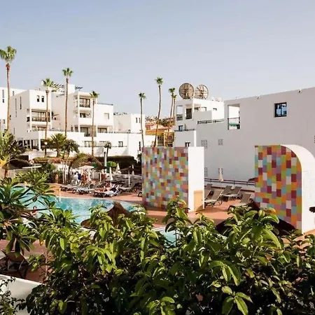 2 Bedroom Pool View In Costa Adeje Lejlighed