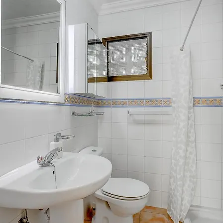 2 Bedroom Pool View In Costa Adeje *